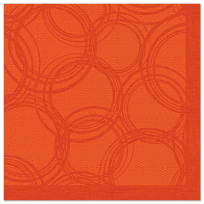 Les PAPSTAR 50 serviettes "ROYAL Collection" 1/4 pli 40 x 40 cm nectarine de la PAPSTAR GmbH apportent avec leur teinte carrée orange nectarine et leurs motifs circulaires subtils ainsi que leur bordure unie un style élégant à la table - idéal pour toute ambiance.