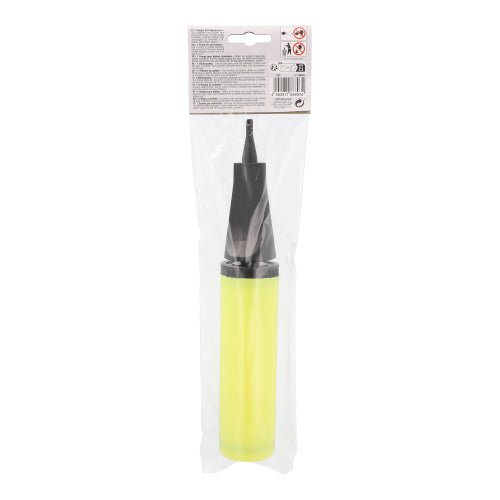 La PAPSTAR pompe pour ballons en aluminium de PAPSTAR GmbH est une pompe à main jaune (28x4,5 cm) qui convient parfaitement comme accessoire de fête. Elle est équipée d'une buse noire et est emballée dans un sac transparent avec une étiquette sur le dessus contenant des informations sur le produit et des consignes de sécurité.