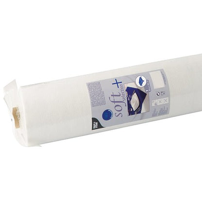 La nappe Starpak, semblable à du tissu, Vlies "soft selection plus" est un rouleau de nappe blanc en plastique transparent avec des informations sur le produit et une image de dépliant sur l'emballage, alliant durabilité et toucher semblable à du tissu pour des tables élégantes.