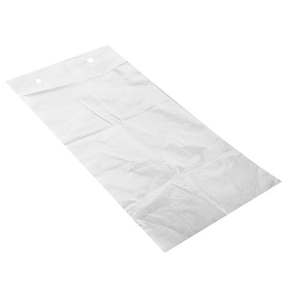 Un grand sac plat rectangulaire Starpak 2000 en CPP transparent avec perforation en flamme et deux trous ronds sur le bord supérieur repose à plat sur un fond blanc. Le sac présente un motif de surface subtil.