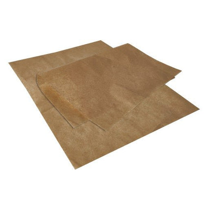 Deux éléments superposés PAPSTAR Papier d'emballage, substitut de parchemin, 35 cm x 25 cm, résistant à la graisse, le PAPSTAR GmbH, sont posés sur un fond blanc. Le coin ondulé d'une feuille met en valeur sa texture fine, semi-transparente et résistante à la graisse.