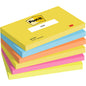 Ein Stapel von sechs rechteckigen Post-it® Notes, Energetic Collection (76 mm x 127 mm, 100 Blatt/Block), von 3M Deutschland GmbH. Enthält verschiedene Farben und zeigt das Post-it- und das 3M-Logo auf dem oberen Block. 100% PEFC-zertifiziert.