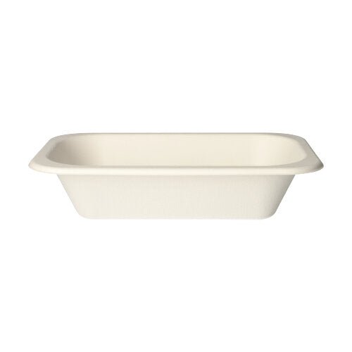 Les PAPSTAR 100 plats scellés de la PAPSTAR GmbH sont des plats jetables rectangulaires, plats, de couleur crème en canne à sucre avec des coins arrondis et des bords relevés, offrant un emballage écologique.