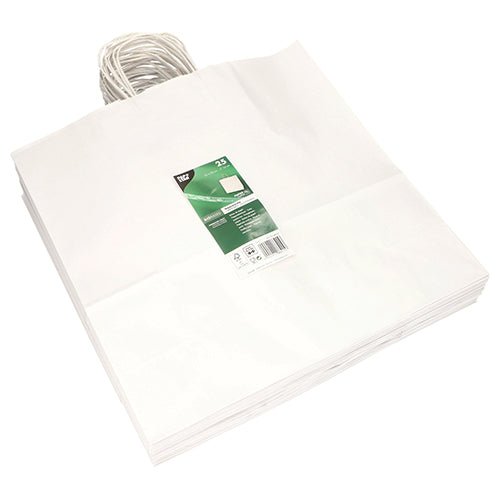 Une pile de PAPSTAR 25 sacs en papier avec poignée torsadée de PAPSTAR GmbH est posée à plat, le sac supérieur montre une étiquette verte et blanche avec des informations sur le produit.