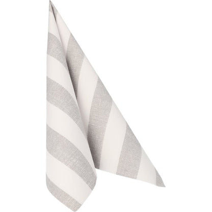 Une serviette en tissu rayée gris-blanc pend devant un fond blanc, semblable aux 50 serviettes "ROYAL Collection" 1/4 pliée 40 x 40 cm gris de PAPSTAR GmbH.