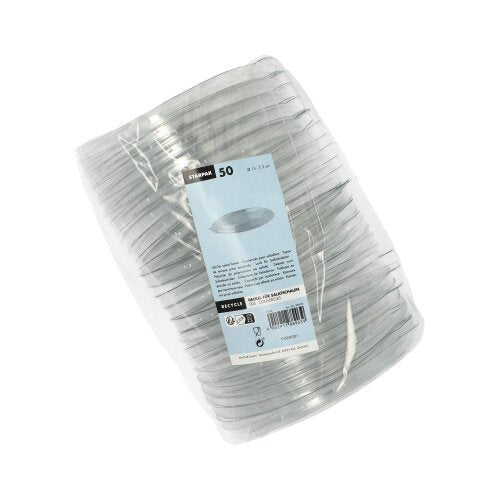 Un paquet de 50 couvercles ronds et transparents en PET (2 cm de hauteur) pour saladiers Starpak, emballés dans du plastique et munis d'une étiquette sur le devant indiquant la marque Starpak, la quantité et le mode d'emploi.
