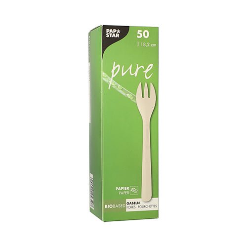 Une boîte rectangulaire blanche contenant PAPSTAR 50 fourchettes, papier « pure » 18,2 cm blanc de la PAPSTAR GmbH montre sur le devant une image unique de fourchette, en haut « 50 » et « 18,2 cm » et en dessous les détails du produit.