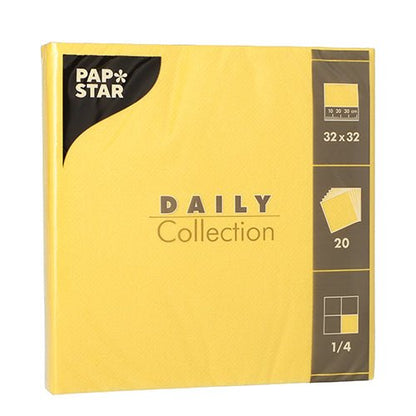 PAPSTAR GmbH 20 serviettes "DAILY Collection", 1/4-pli, 32 x 32 cm, jaune – idéal pour la décoration de table. Le pli (1/4 pli) et la quantité (20 pièces) se trouvent sur le côté droit de l'emballage.