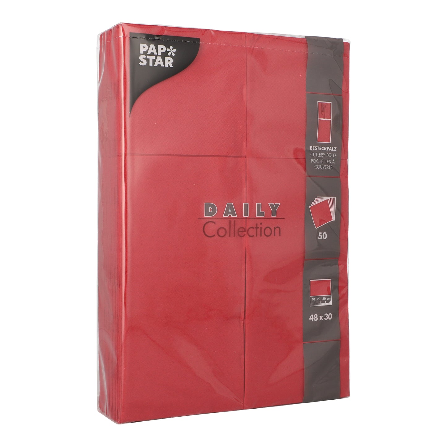 Un paquet PAPSTAR de 50 serviettes « DAILY Collection » 48 cm x 30 cm avec pli pour couverts de la PAPSTAR GmbH, enveloppé dans du plastique transparent, montre des détails et caractéristiques du produit en écriture blanche et grise sur l'emballage.