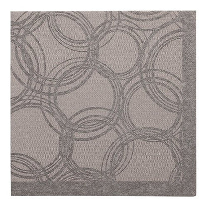 Tapis carré avec fond gris clair et bordure gris foncé avec motif d'anneaux circulaires - idéal pour combiner avec PAPSTAR 50 serviettes "ROYAL Collection" 1/4 pli 40 x 40 cm gris de PAPSTAR GmbH pour un style coordonné et élégant.