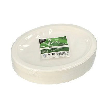Une pile d'assiettes jetables blanches, ovales PAPSTAR 50 assiettes, canne à sucre « pure » de PAPSTAR GmbH, emballée dans un film avec une étiquette vert-blanc.