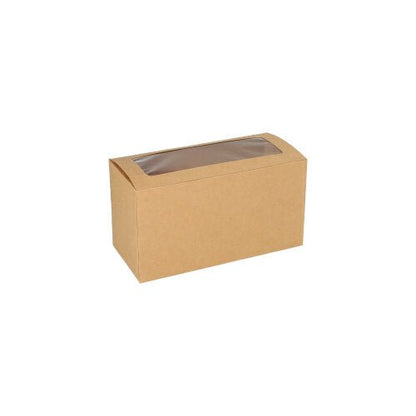 La boîte à cupcakes de 25 PAPSTAR, carrée (10 cm) en carton brun avec fenêtre en PLA de {{04457ac2b6d89c5d62321b0}} GmbH, est biodégradable et est présentée sur fond blanc.
