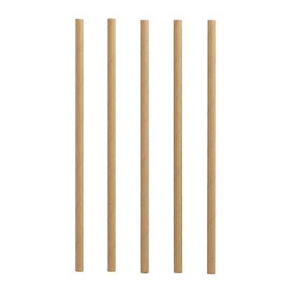 Cinq pailles à secouer droites et brun clair PAPSTAR 100 en papier (Ø 8 mm) de PAPSTAR GmbH sont disposées verticalement et de manière durable sur un fond blanc.