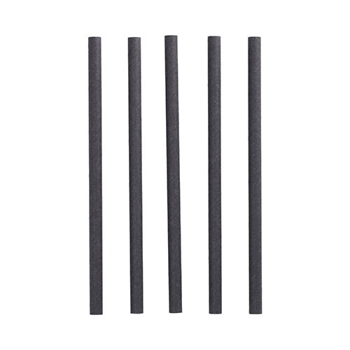 Cinq pailles à secouer en papier noir cylindrique PAPSTAR 100 Ø 10 mm · 21 cm de PAPSTAR GmbH sont alignées verticalement sur un fond blanc - idéal pour les hôtes soucieux de l'environnement.