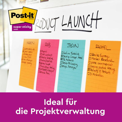 Un tableau blanc affiche "Lancement de produit" et quatre Post-it® Notes colorés grand format, Jaune, 101 mm x 152 mm de 3M Deutschland GmbH avec des noms et des listes de tâches. Logo Post-it Super Sticky et texte : "Idéal pour la gestion de projet."