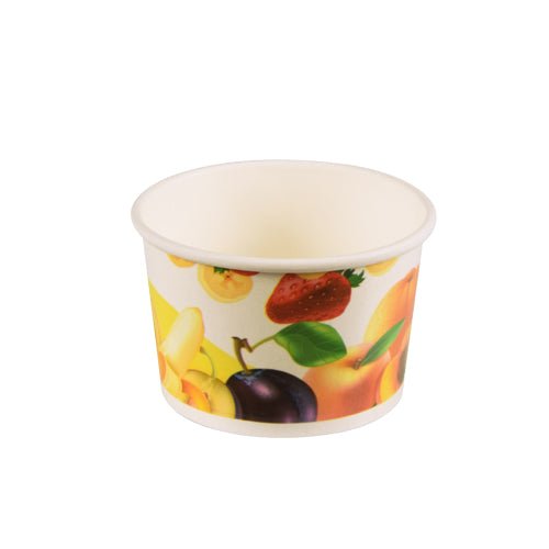 Le gobelet à glace Starpak 50, carton rond de Starpak est un petit gobelet à glace jetable écologique avec des impressions de fruits - y compris fraise, banane, prune et pêche - sur fond blanc.