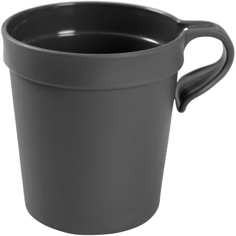 Une simple tasse réutilisable Abena Re-Seller GmbH noire mate avec anse (25 cl, noir, PP) est représentée vide sur un fond blanc. La tasse en pack de 12 a un design simple et sans fioritures.