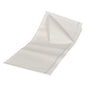 Les draps de protection renforcés par des fils de la société Abena Re-Seller GmbH (210x80 cm, PE/cellulose), paquet de 25 pièces : Drap de protection jetable blanc avec des lignes bleu clair sur fond blanc, rectangulaire et plié pour une grande durabilité.