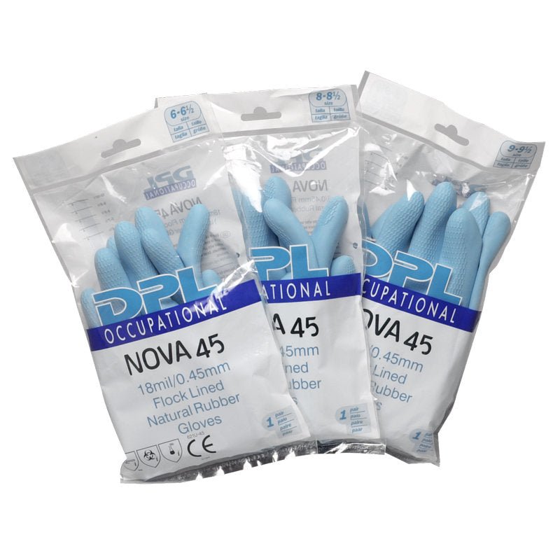 Exposées sont trois boîtes de gants de ménage en latex, bleu, de Abena Re-Seller GmbH. Chaque boîte contient une paire de gants en caoutchouc naturel floqués dans un emballage transparent - idéal comme gants de nettoyage pour diverses tâches.