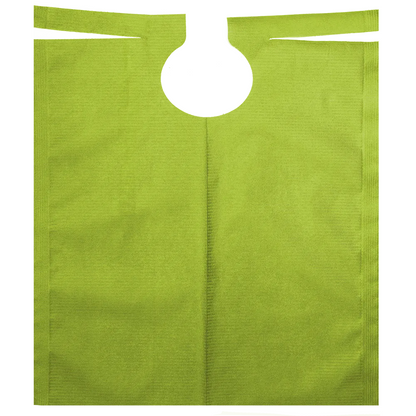 Der AMPri Patientenumhang mit PE-Beschichtung in den Maßen 500 x 600 mm und in verschiedenen Farben erhältlich, ist eine Vliesstoffschürze der AMPri Handelsgesellschaft mbH. Mit ihrem abgerundeten Halsausschnitt und zwei waagerechten Bändern am oberen Ende ist sie ideal für zahnärztliche Behandlungen geeignet. Jede Rolle enthält 80 Stück.