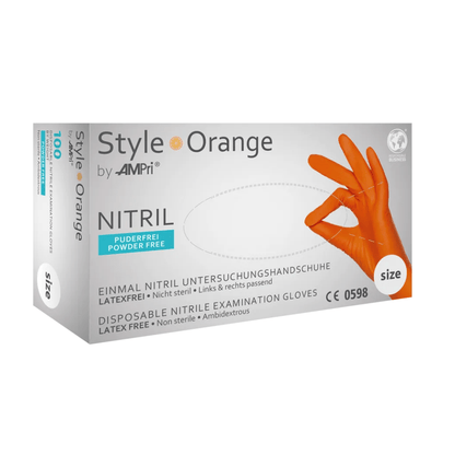 Dans une boîte blanche avec l'inscription « AMPri STYLE ORANGE Gants en nitrile sans poudre de MED-COMFORT, Orange » de la société AMPri Handelsgesellschaft mbH se trouvent des gants d'examen à usage unique en nitrile. La boîte indique que les gants sont sans latex et sans poudre (gants en nitrile sans poudre). Une illustration montre un gant orange porté, diverses informations et certifications indiquent cette alternative au latex.