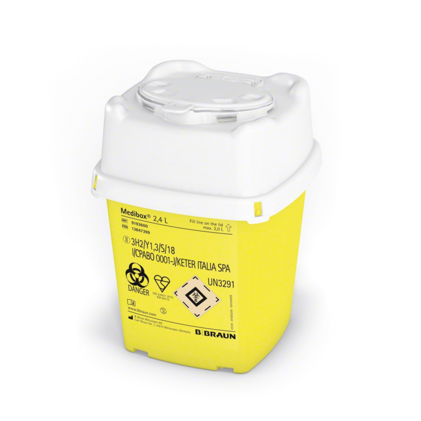 Le B. Braun Medibox® pour l'élimination des aiguilles, marque de B. Braun Deutschland GmbH & Co. KG, est un conteneur en plastique jaune et blanc avec une étiquette comportant des symboles de danger et de biohazard. Il est conçu pour l'élimination médicale et dispose d'un couvercle sécurisé pour l'élimination sécurisée des aiguilles médicales.