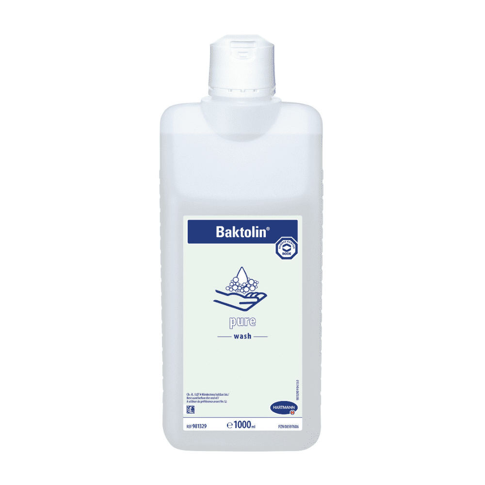 Une bouteille de 1000 ml de lotion lavante Hartmann Baktolin® pure avec une étiquette blanc-bleu, un logo avec deux mains sous des gouttes d'eau et formulée avec des tensioactifs doux pour la peau.