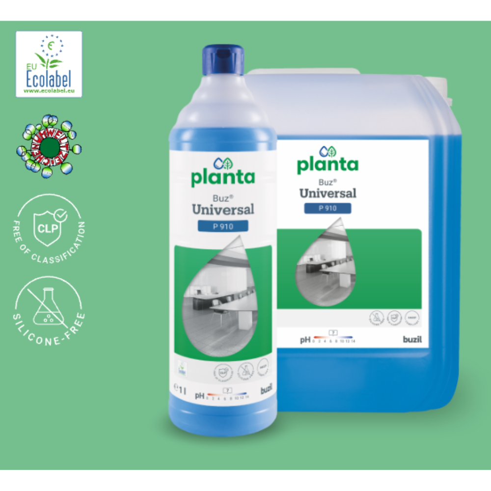 Sur l'image, devant un fond vert, on voit deux contenants avec des produits de nettoyage : une bouteille et un contenant plus grand avec le Nettoyant universel écologique Buzil Planta Buz® Universal P 910 de BUZIL-WERK Wagner GmbH & Co. KG. Les étiquettes mettent en évidence des caractéristiques telles que « EU Ecolabel », « sans silicone » et « pH neutre ». Le nettoyant universel est marqué comme un produit écologique.