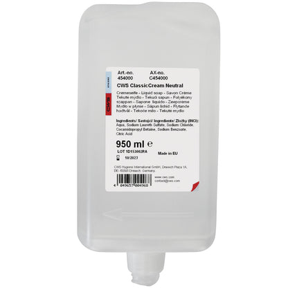 La crème de savon CWS 950 ml de CWS est une poche de recharge avec un bec verseur au fond. L'étiquette sur le devant offre des informations sur le produit, des instructions et des ingrédients en plusieurs langues pour une sensation agréable sur la peau.