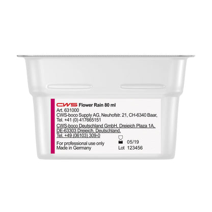 Un parfum pour salle de bain CWS ParadiseLine rectangulaire de 80 ml pour diffuseur de parfum Paradise Air Bar avec l'inscription "CWS Flower Rain" avec des informations sur le produit, l'entreprise et les contacts ainsi qu'un mode d'emploi. Fabriqué en Allemagne. Valable : 05/19. Lot : 123456. Idéal comme parfum pour salle de bain.