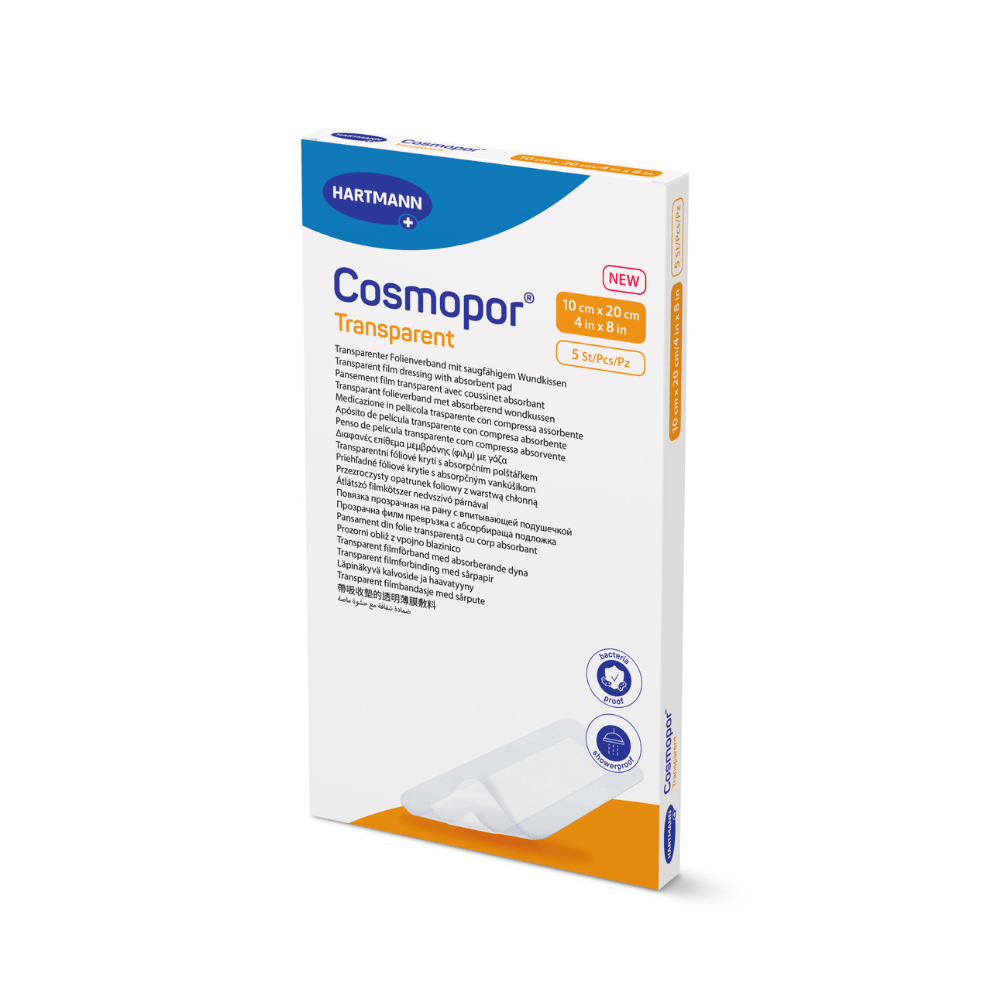 Le Cosmopor transparent pansement stérile de Paul Hartmann AG est un pansement de 10 cm x 25 cm dans un emballage principalement blanc avec des accents bleus et oranges, mettant en avant ses propriétés antibactériennes avec une image du pansement et un texte multilingue.