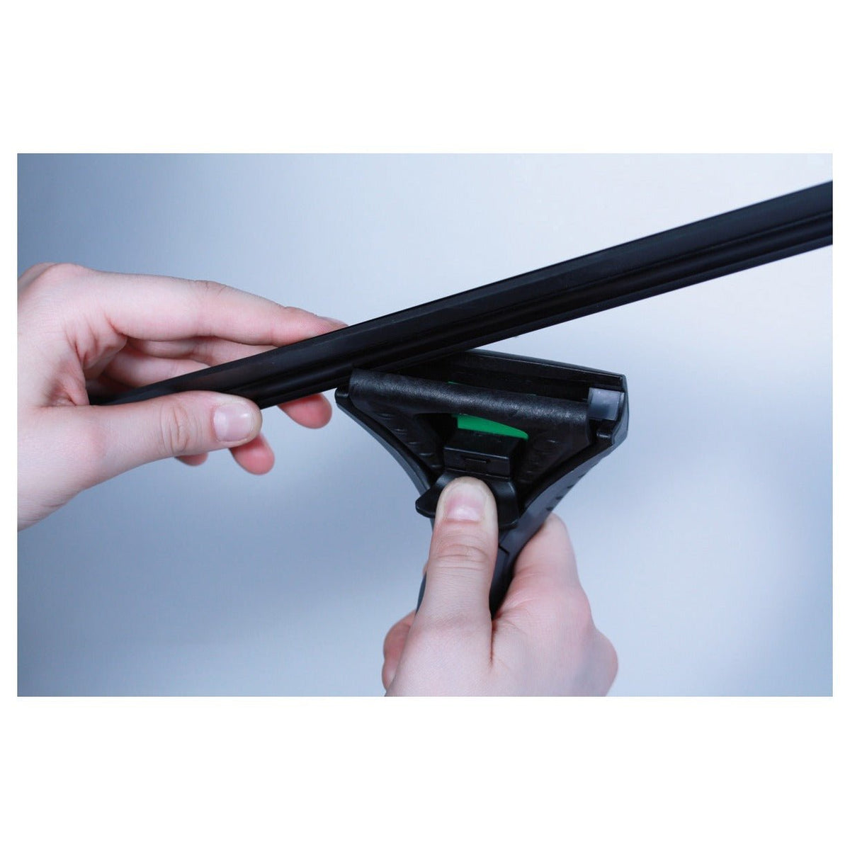 Unger ErgoTec® Ninja Fensterwischer, kpl. 35 cm, 40°