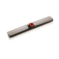 Le balai à grande surface IN-UP de Haug Bürsten KG avec des poils en PP blancs et durs (ø 0,35 mm) et un manche rouge incliné nettoie efficacement les grandes surfaces. Dimensions : 400x60x25mm. Illustré sur fond blanc.