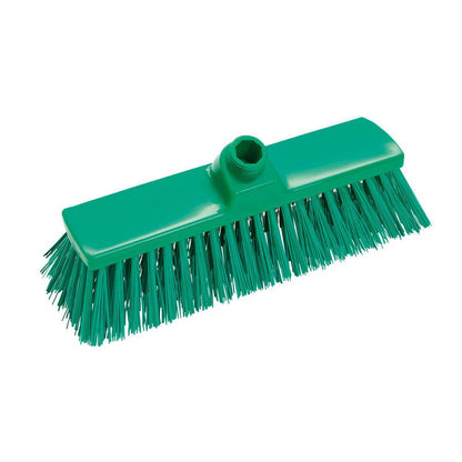 Le BALAI, PBT DUR, 300X70X65MM de Haug Bürsten KG dispose de poils PBT rigides et inclinés et d'une douille centrale pour la fixation du manche. Les poils en plastique disposés uniformément assurent un nettoyage en profondeur à chaque utilisation.