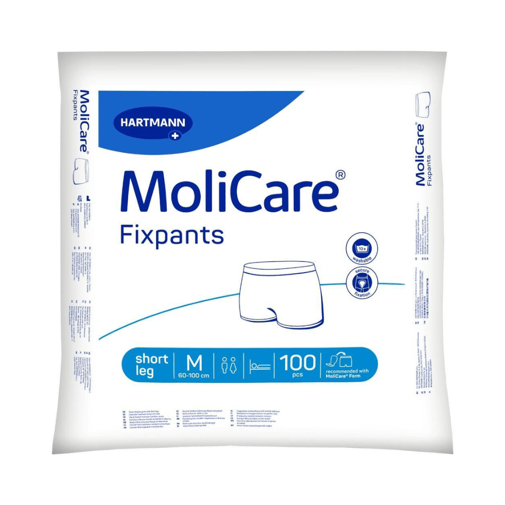 Un paquet de Hartmann MoliCare® Fixpants culotte filet courte de Paul Hartmann AG contient 100 pièces en taille M, idéal pour la fixation sûre et confortable des protections pour incontinence. L'emballage blanc est orné de accents bleus et de symboles de taille clairs.