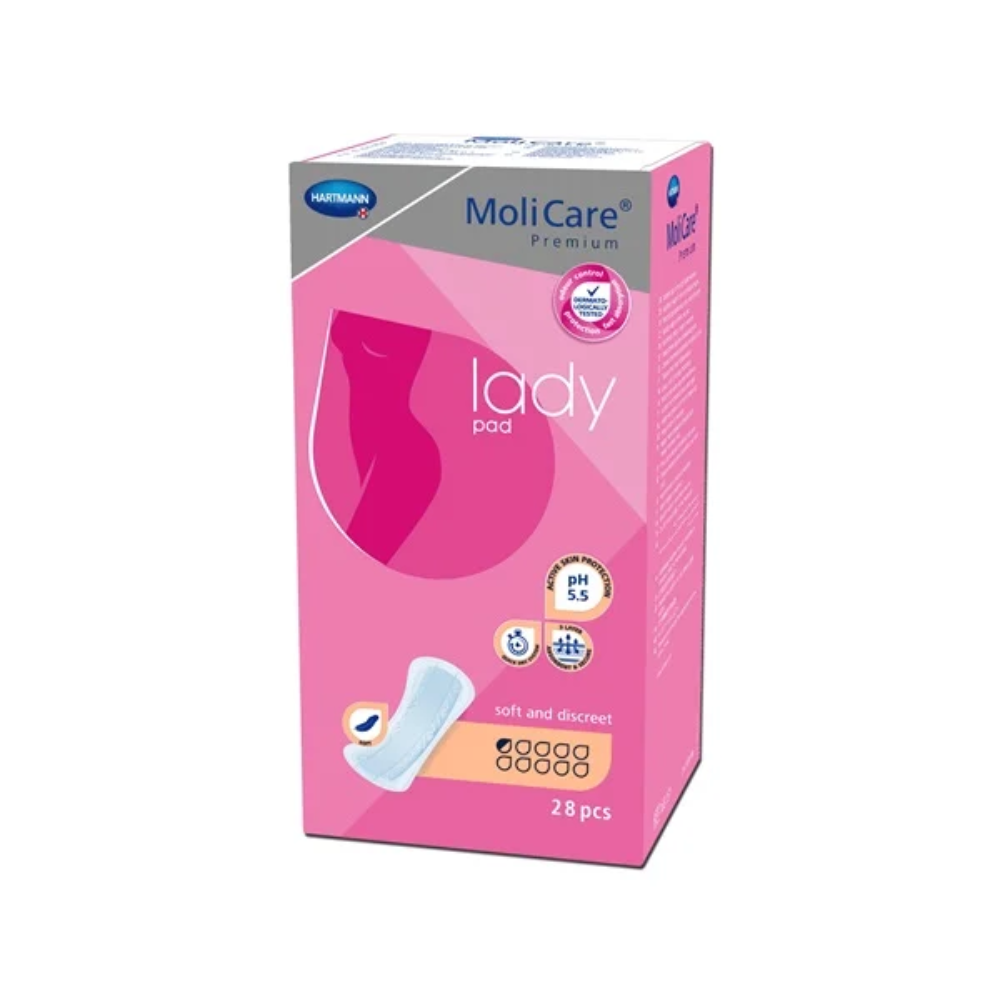 L'image montre une boîte rose de protections Hartmann MoliCare® Premium lady pad de Paul Hartmann AG. La boîte montre une silhouette stylisée et des informations sur le produit, y compris les mots « doux et discret », « pH 5,5 » et la quantité « 28 pièces ». Idéal pour une légère incontinence, une image d'une protection est également visible sur le devant.