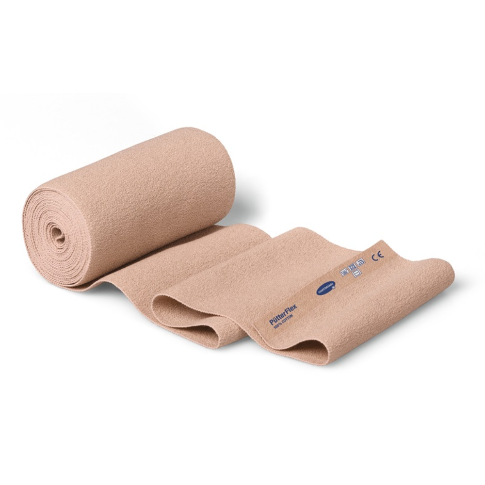 Deux bandages Hartmann PütterFlex beiges et enroulés avec des étiquettes bleues, montrant les symboles de marque et de certification de Paul Hartmann AG, disposés sur un fond blanc.