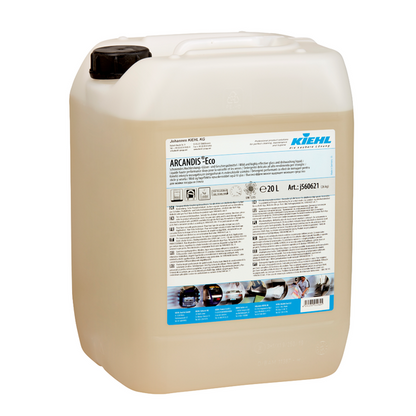 Un grand récipient en plastique transparent avec un couvercle noir, rempli de liquide. L'étiquette indique "Kiehl ARCANDIS-Eco Détergent haute performance doux pour verres et vaisselle" de Johannes Kiehl KG. Capacité : 20 litres.