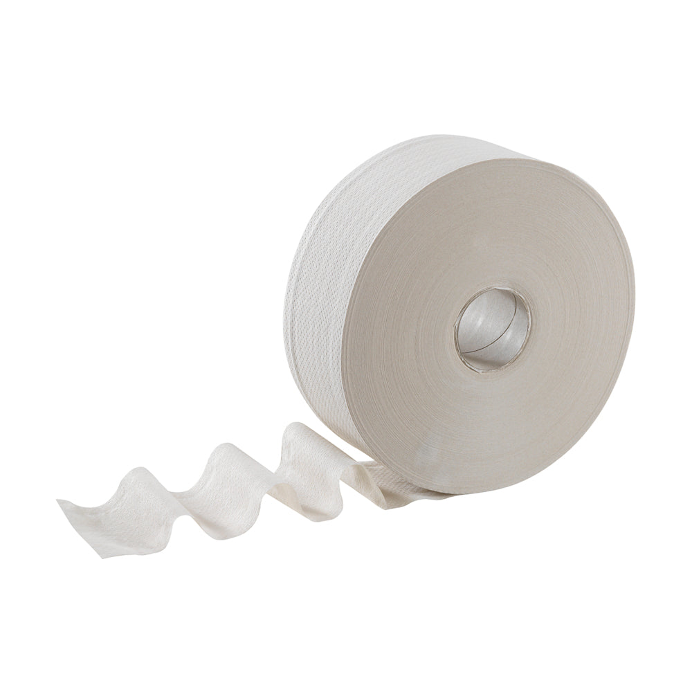 Eine Jumbo-Rolle Hostess™ NATURA Toilettenpapier der Kimberly-Clark GmbH (525 m, 6 Rollen/Karton) ist auf weißem Hintergrund abgebildet, wobei das Tissue-Blatt abgerollt ist und sich nach vorne wölbt.