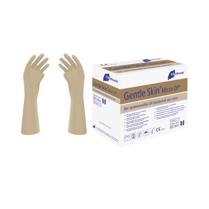 Image d'une boîte de Meditrade Gentle Skin® Micro OP®, gants chirurgicaux en latex de Meditrade GmbH à côté d'une paire de gants. L'emballage contient du texte en allemand et divers symboles. Les gants de chirurgie beige sont illustrés avec la paume vers l'extérieur, montrant leur surface microtexturée.