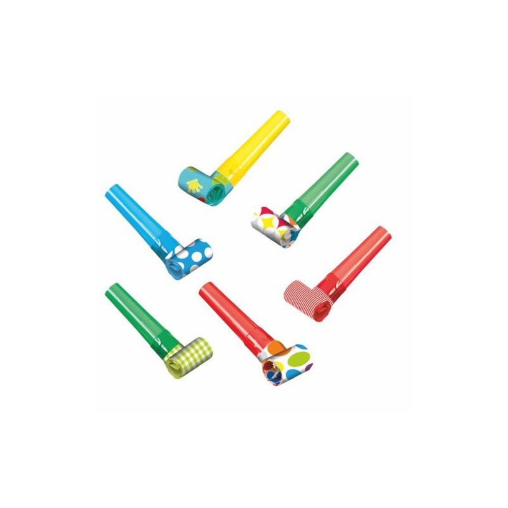 Un ensemble coloré de six PAPSTAR 6 trompettes de fête de PAPSTAR GmbH présente des designs uniques - rayures, pois, couleurs vives en rouge, bleu, vert et jaune. Idéal pour un anniversaire d'enfant, ils ajoutent une touche festive sur le fond blanc.