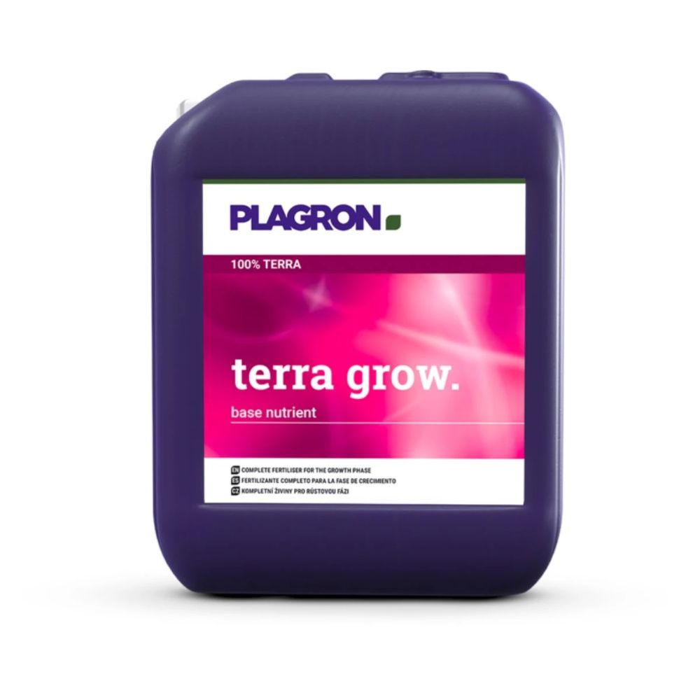 Le Plagron Terra Grow de Bertels B.V. est un grand conteneur violet foncé pour la phase de croissance avec une étiquette blanche avec des accents roses et verts. Il contient des instructions en petit texte au bas et a une poignée pratique sur le dessus.