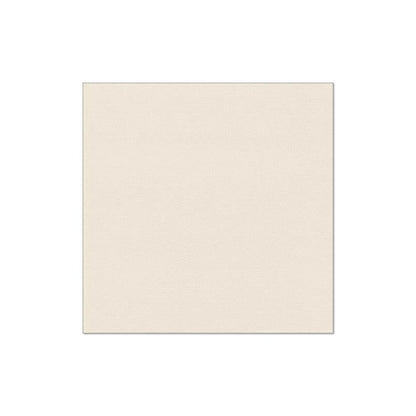 Sur un fond blanc, une toile carrée simple dans une teinte crème est présentée, rappelant une pièce élégante de la PAPSTAR « ROYAL Collection » serviettes de la PAPSTAR GmbH.