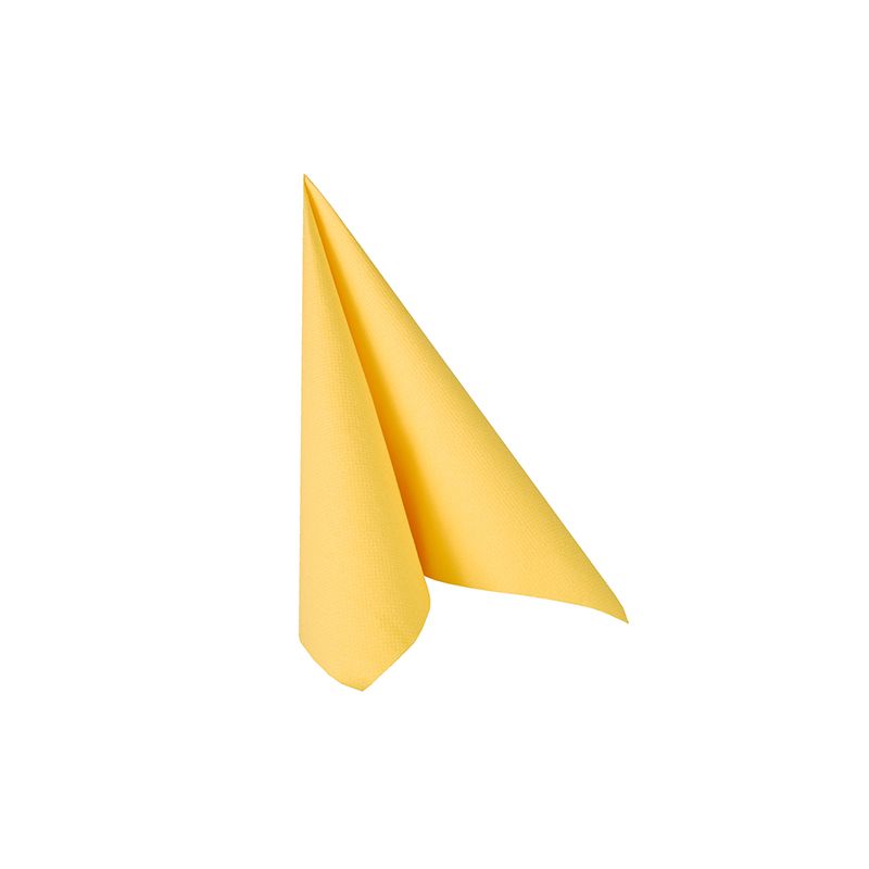Une serviette jaune unique de la PAPSTAR "ROYAL Collection" (40 cm x 40 cm, 1/4 pli) est pliée en triangle et orne un fond blanc simple, ajoutant une note élégante à toute décoration de table.