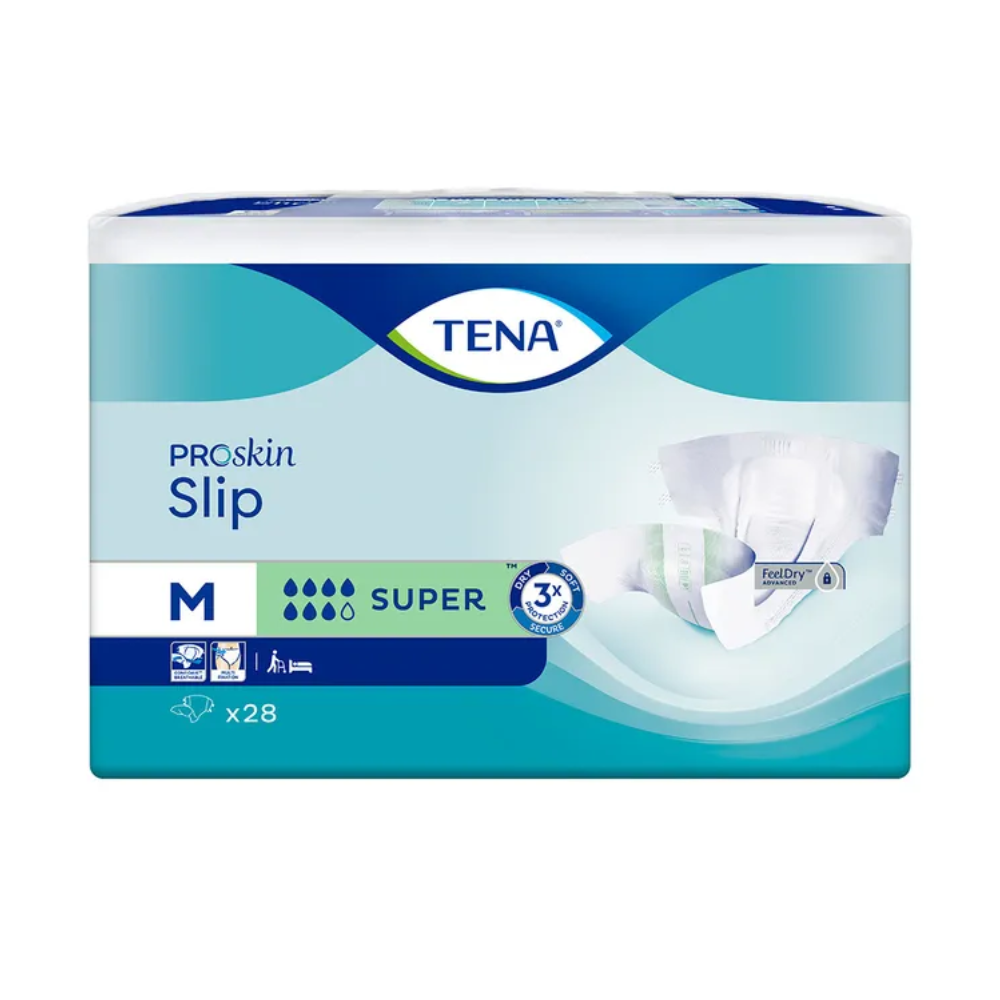 Die Verpackung der TENA Slip Super Inkontinenzvorlage mit Hüftbund, erhältlich in Größe M, besticht durch ein elegantes blau-weißes Design mit visuellen Akzenten, die die fortschrittliche 3x-Trockenheitstechnologie hervorheben. Diese Packung mit 28 Stück verspricht überlegenen Auslaufschutz für Vertrauen und Komfort, mit freundlicher Genehmigung von TENA - Essity Germany GmbH.