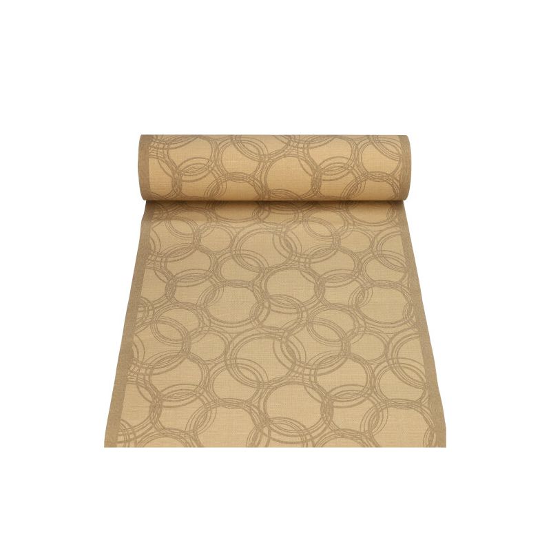 Le PAPSTAR chemin de table en tissu PV-Tissue Mix de la « ROYAL Collection » de PAPSTAR GmbH est composé d'un rouleau de tissu beige avec un motif répétitif de boucles circulaires qui se chevauchent. Ce mélange de pulpe et de viscose se déroule partiellement et révèle sa texture lisse et son éclat subtil, ce qui en fait le point central idéal pour toute décoration de table.
