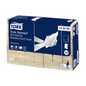 Un carton contenant 21 paquets de serviettes à mains pliées multifonctions Tork Xpress® 130299 Douces Nature Advanced 2 plis, fabriquées par TORK – Essity Professional Hygiene Germany GmbH, présente un emballage en bleu et beige avec des illustrations de mains, des détails sur le produit, le logo de la marque Tork et le numéro de modèle 130299. Fabriqué à partir de fibres recyclées.