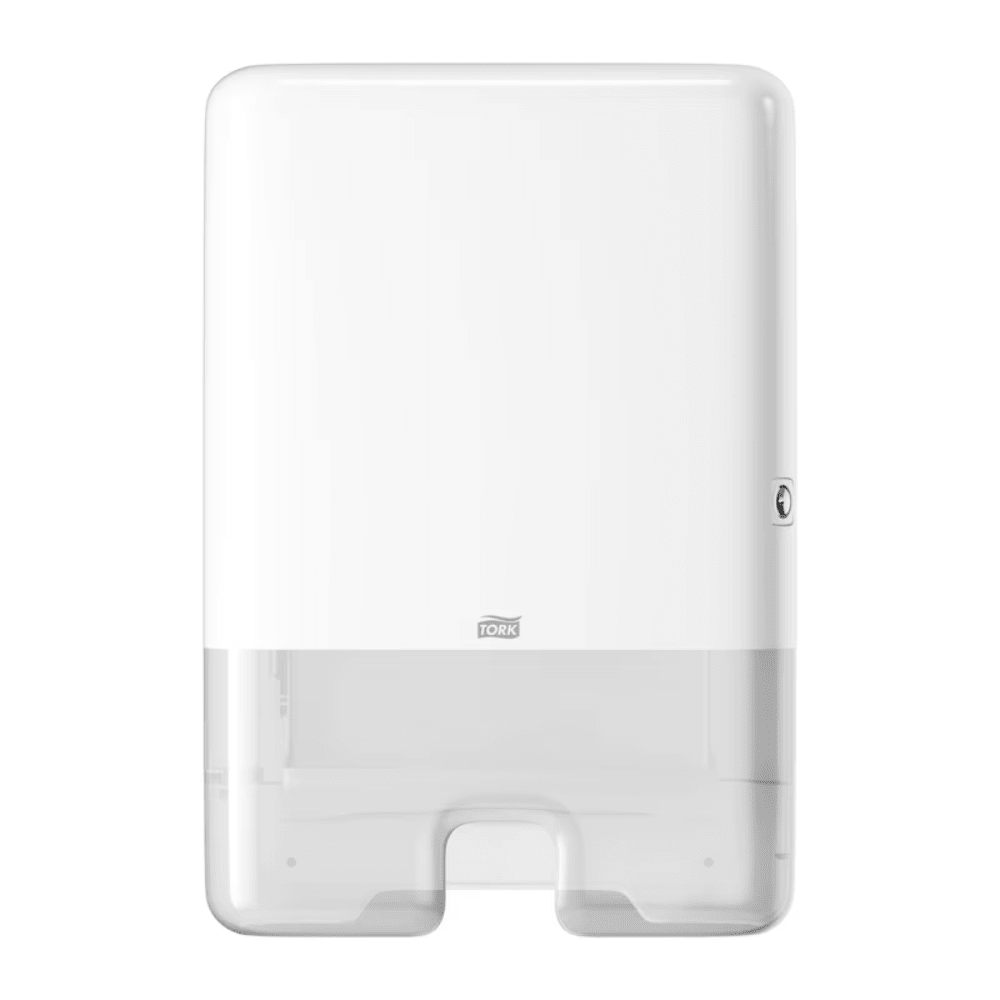 Le distributeur Tork Xpress® 552000 pour serviettes pliées en H2 de TORK - Essity Professional Hygiene Germany GmbH est un distributeur de serviettes en papier blanc monté au mur avec un fond transparent sur lequel le logo Tork Xpress est clairement visible. Son design minimaliste et fonctionnel est idéal pour la distribution de serviettes pliées dans les toilettes publiques ou les établissements.