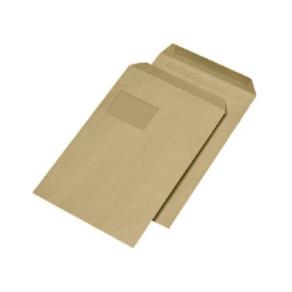 Une paire d'enveloppes d'expédition Liebl non imprimées, auto-adhésives C4 229 x 324 mm, 90 g, en kraft brun, enveloppes manille avec chacune une petite fenêtre transparente, se chevauchant partiellement, sur un fond clair.