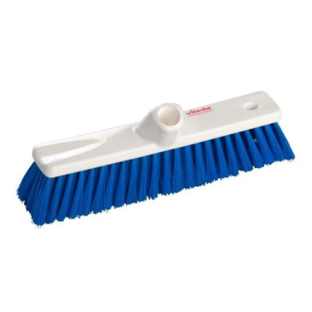 Le balai Vileda Professional dur bleu - 50 cm de Vileda GmbH comprend une tête de balai à poils bleus avec une base en plastique blanc et offre, grâce à sa douille centrale astucieuse pour la fixation d'un manche, une performance de nettoyage maximale et une qualité de poils exceptionnelle.